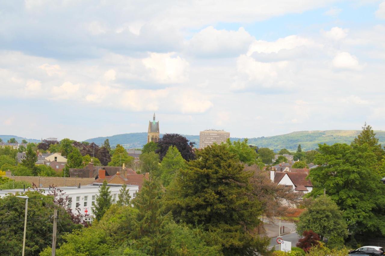 Appartamento Spacious 3Br Victorian Cheltenham Loft Flat In Cotswolds - Free Parking Esterno foto