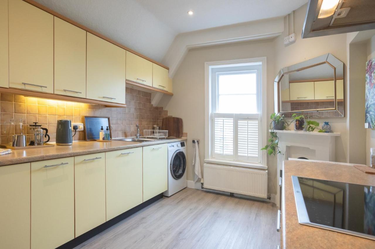 Appartamento Spacious 3Br Victorian Cheltenham Loft Flat In Cotswolds - Free Parking Esterno foto