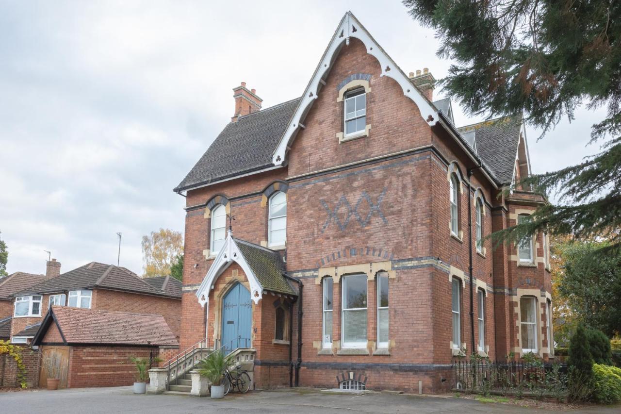 Appartamento Spacious 3Br Victorian Cheltenham Loft Flat In Cotswolds - Free Parking Esterno foto