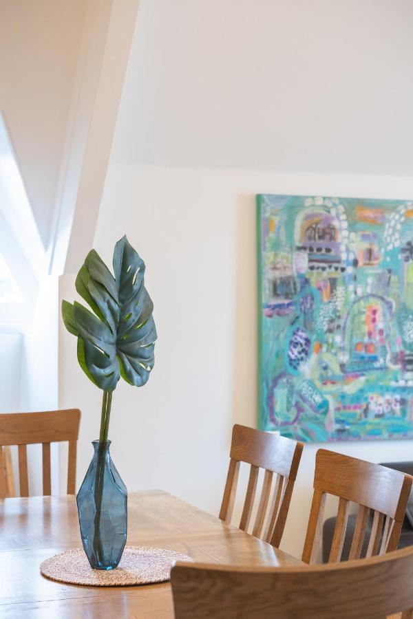 Appartamento Spacious 3Br Victorian Cheltenham Loft Flat In Cotswolds - Free Parking Esterno foto